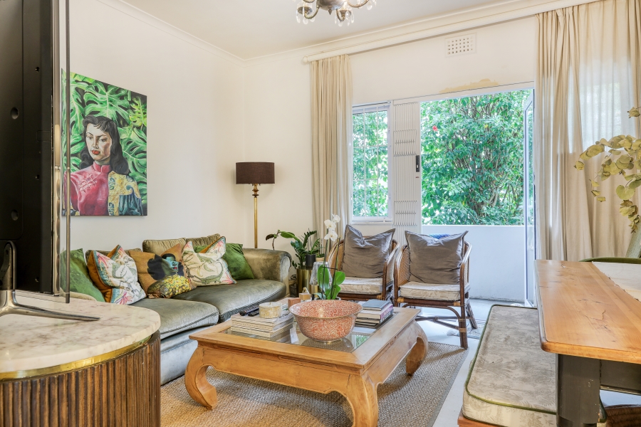 2 Bedroom Property for Sale in Vredehoek Western Cape